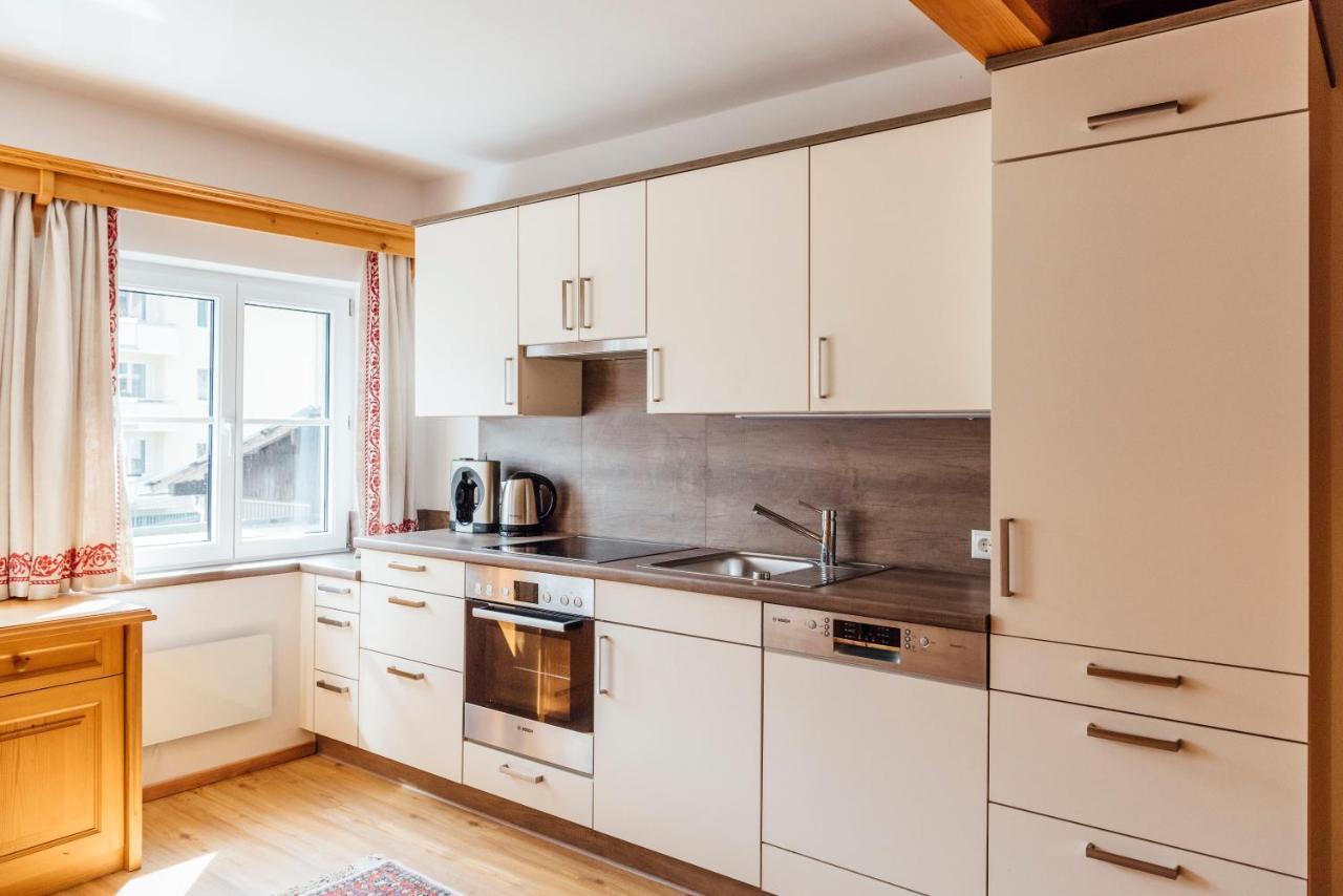 Private Suites Traunkirchen Ngoại thất bức ảnh