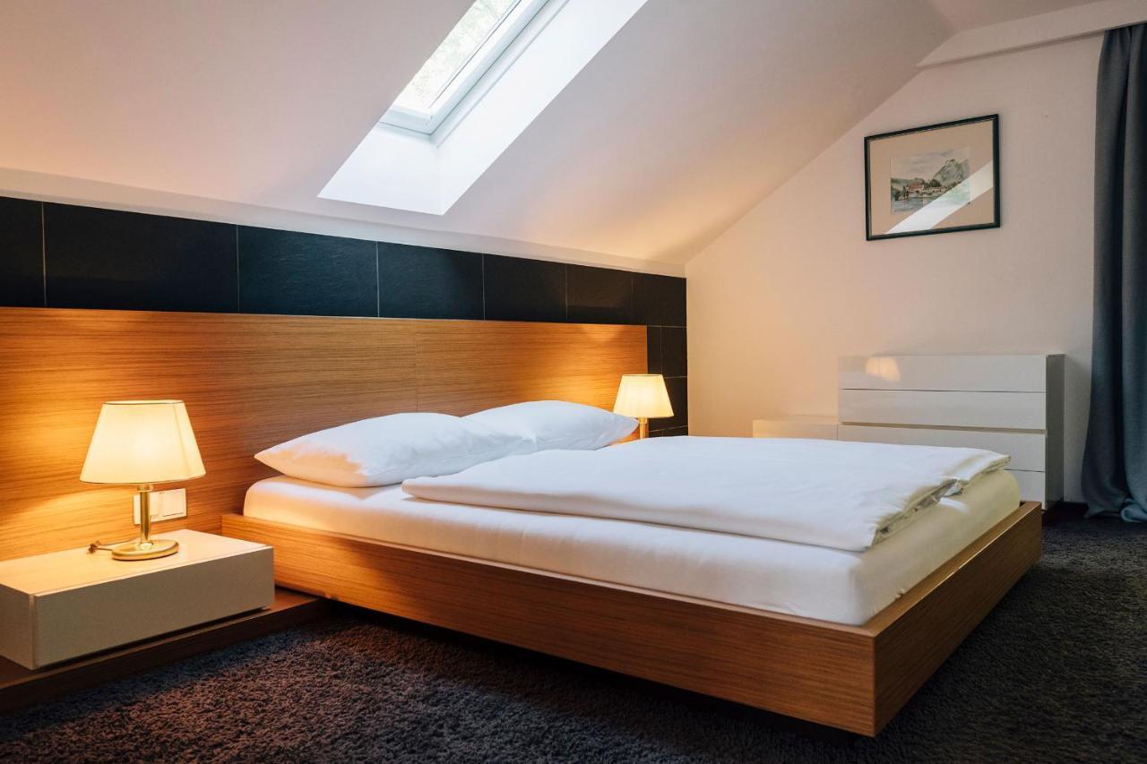 Private Suites Traunkirchen Ngoại thất bức ảnh